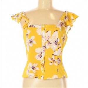 BB Dakota Yellow Ruffled Sleeveless Blouse